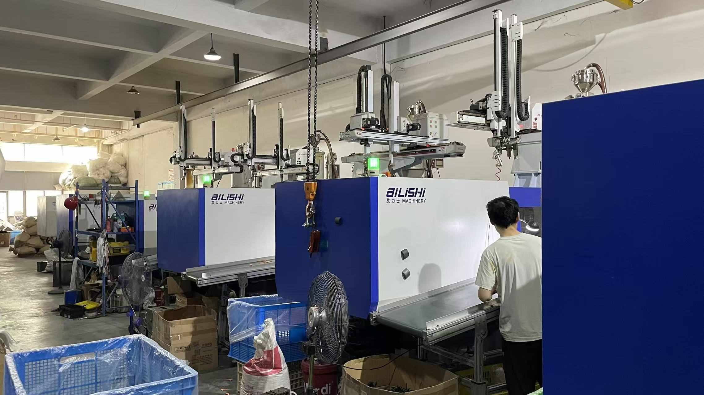 Injection molding equipment documented in the PCMOS assessed supplier profile